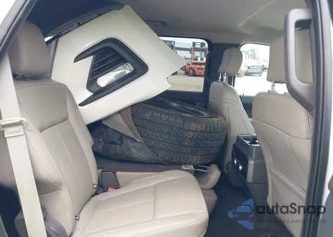 2020 Ford Expedition Xlt из США, поврежденный, VIN 1FMJU1HT3LEA27337